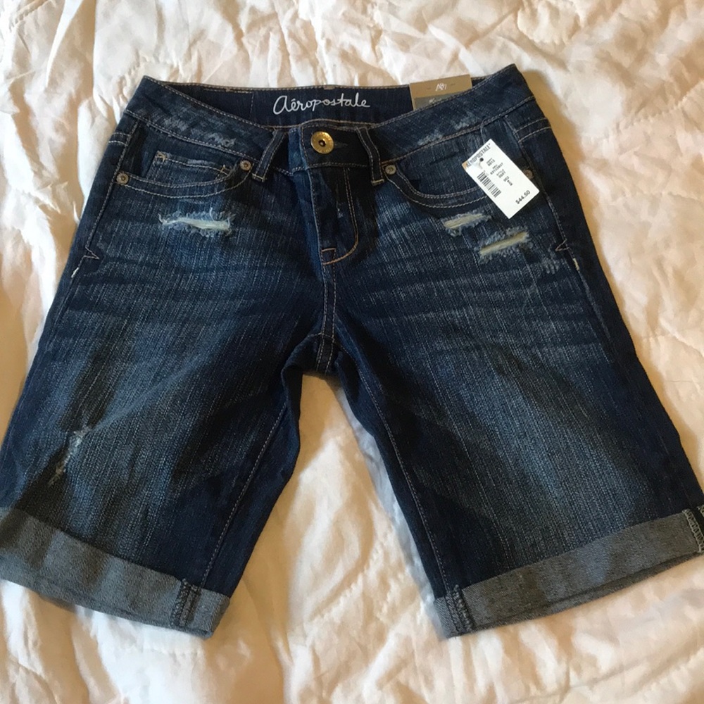 Bermuda Aeropostale shorts